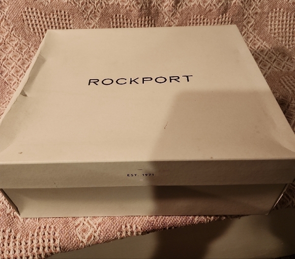 Rockport Camdyn Bootie Tan Women's Size 10 New In Box - Picture 11 of 15